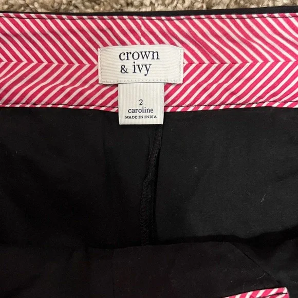 Crown & Ivy Black Mini Skirt with Scalloped Hem Size 2 - Picture 2 of 12